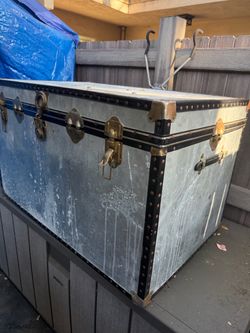 Classic Chest Box