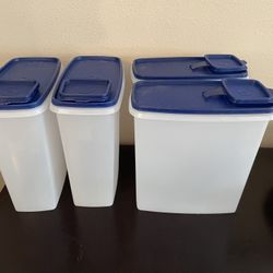 4 Tupperware Cereal Containers 