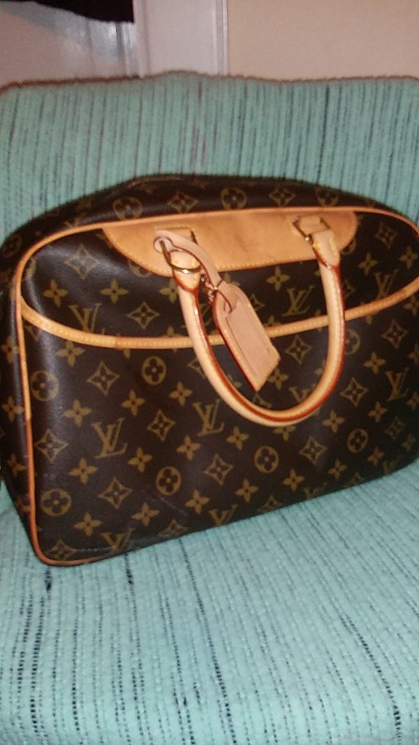 Deauville louis vuitton bag for Sale in Boston, MA - OfferUp