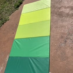 IKEA  (PLUFSIG) Folding Gym Mat