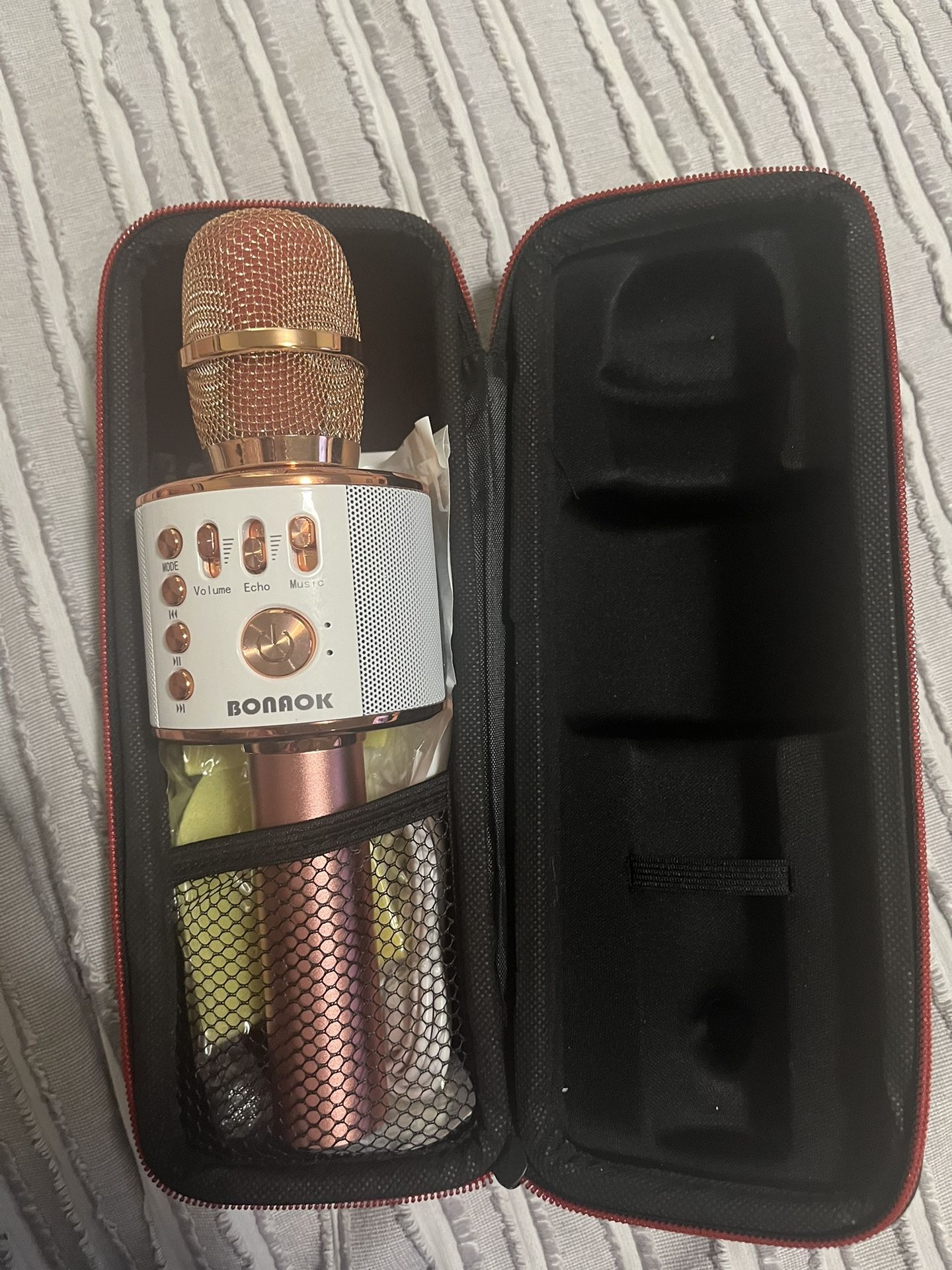 Bluetooth Microphone 