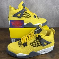 Air Jordan 4 Retro Lightning 2021 Size 9.5 CT8527-700 Yellow Men’s Shoes OG Rare