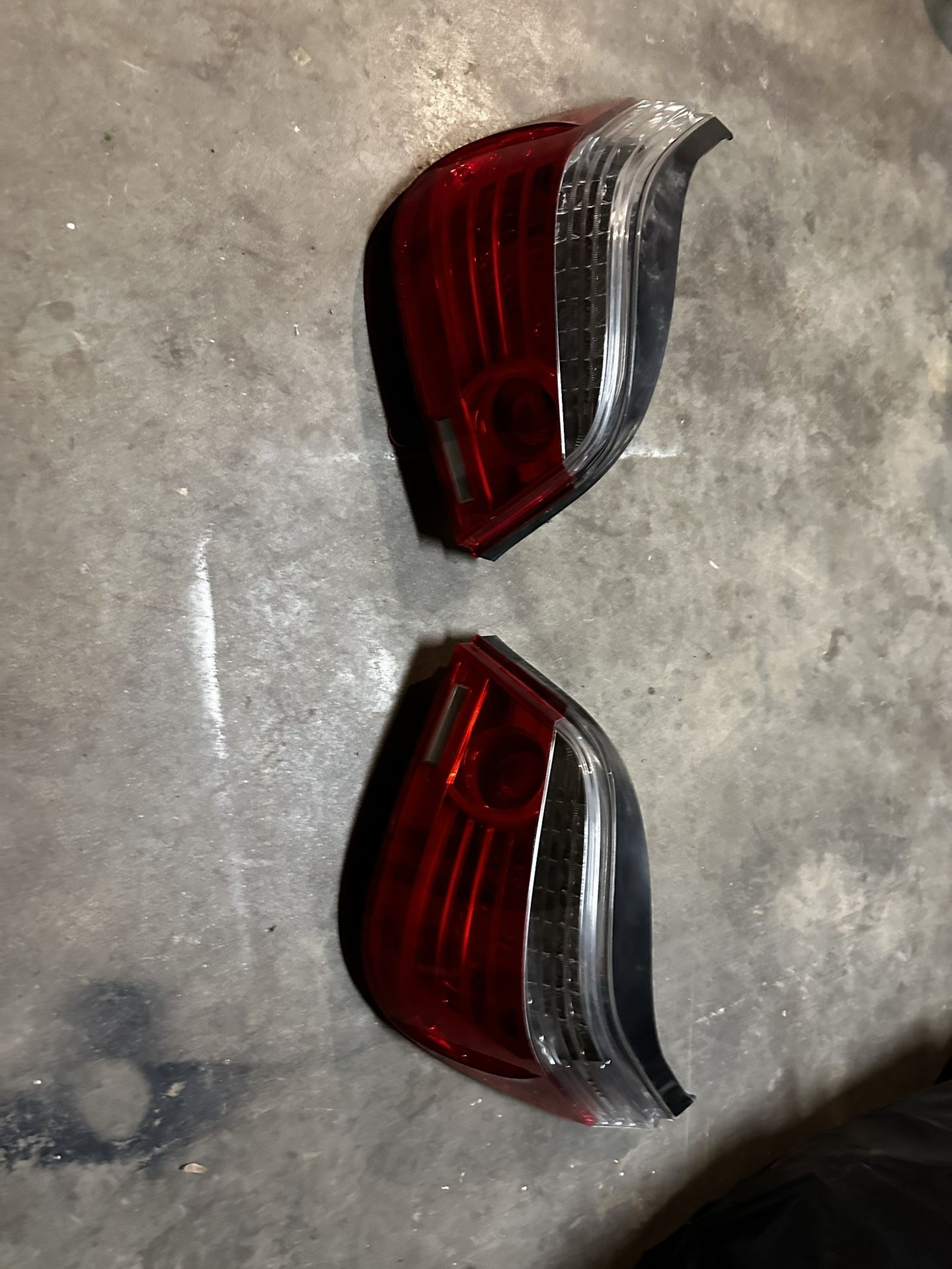 E60 550i 2008 Taillights OEM