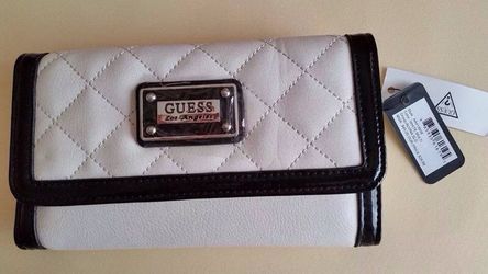 GUESS WALLET