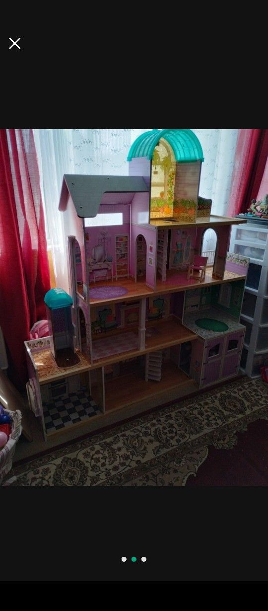 Dollhouse