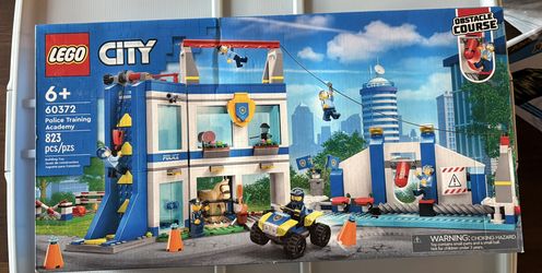 LEGO 60372 – Police Training Academy (Brand New / Sealed) NEW 