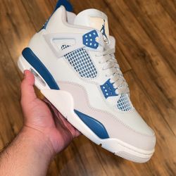 Jordan 4 Military Blue (2024): 8.5M