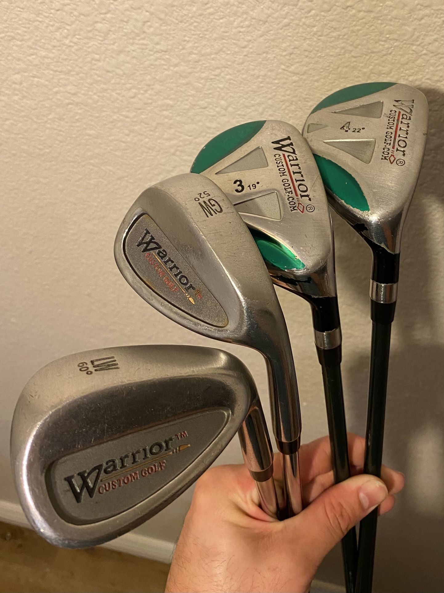 Warrior Custom Golf 4 Club Set 2 Hybrids, 2 Wedges: 3 Hybrid 19°, 4 Hybrid 22°, 52° Gap Wedge & 60° Lob Wedge Right Hand