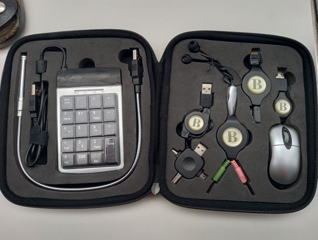 Laptop. Accessories Kit