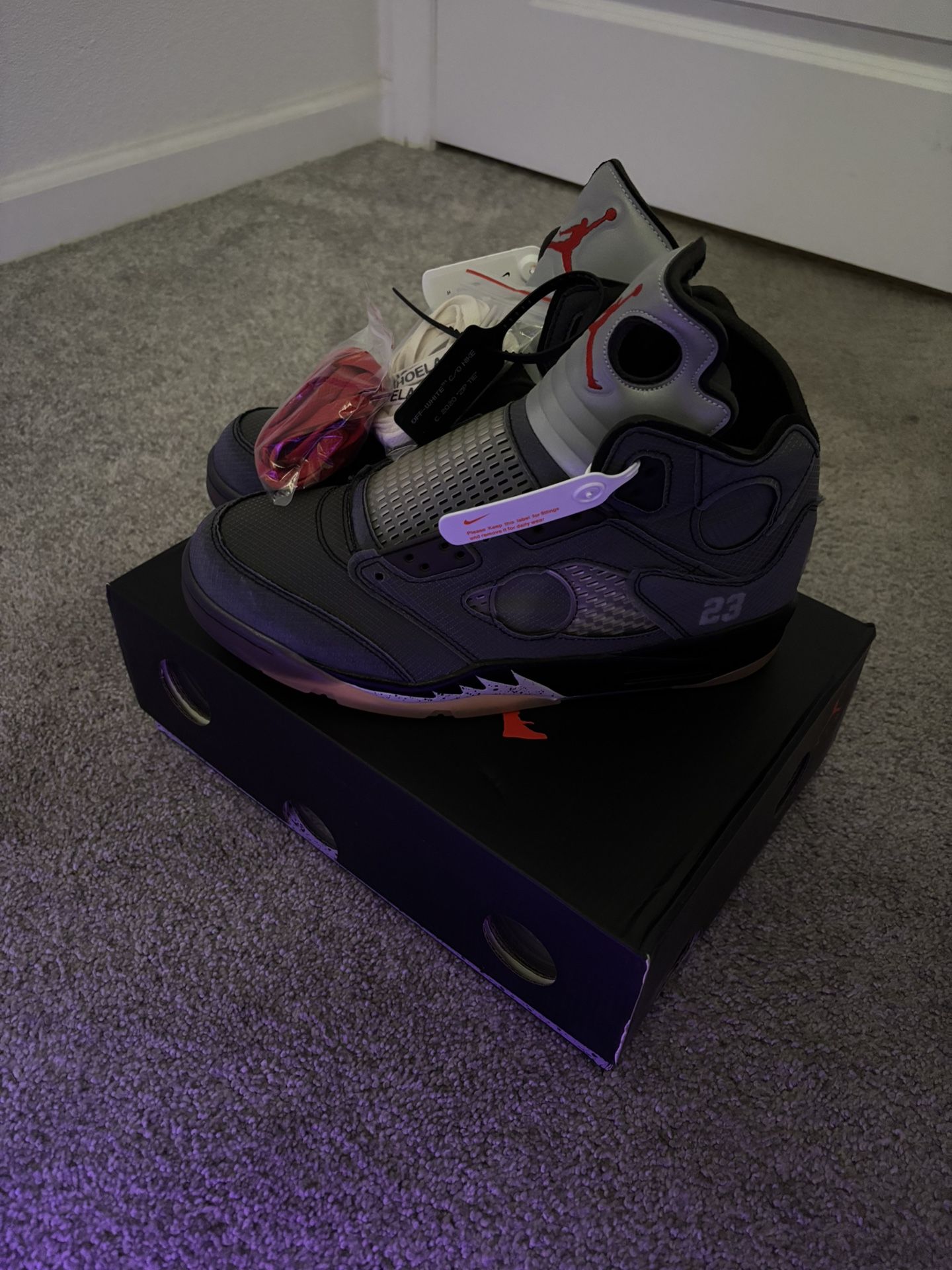 Off-White x Air Jordan 5 Retro SP 'Muslin'
