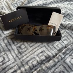 Versace Medusa Oversized Square Sunglasses Havana Brown Gold Hardware w/ Case & Papers