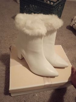 White boots With fur(Xmas dress boots
