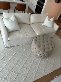 Cream Sofa Set – Rug & Ottoman Included