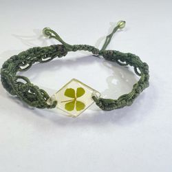 Handmade REAL Four Leaf Clover Hand- Knitted Knots Rope Bracelet Luck Adjustable Gift Friendship Green Diamond Resin
