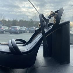 Women Shoes - Michael kors