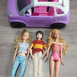 Barbies 