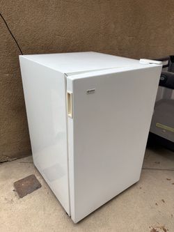 Kenmore upright freezer