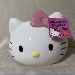 Hello Kitty Planter With Pink Bow 