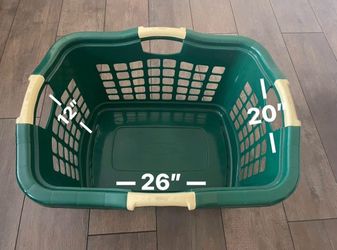 Vintage Rubermaid Laundry Basket