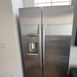Brand new/open box Unused GE Profile Refrigerator 