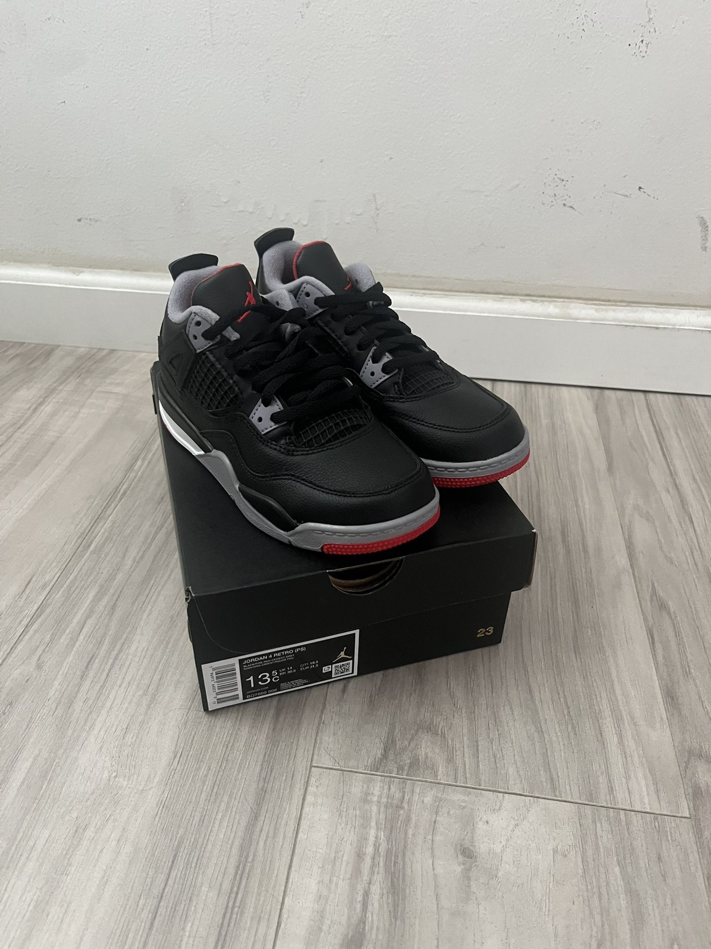 New Jordan 4 Retro (PS) Reimagine Size 13.5C