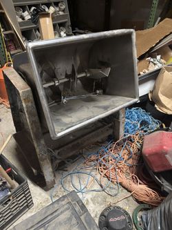 Leland Double Action Food Mixer 200DA