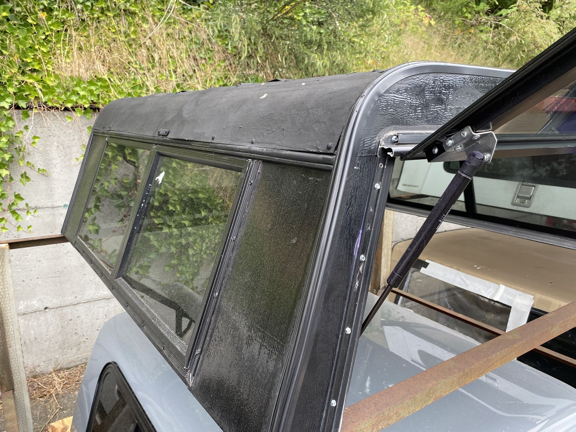 FREE ALUMINUM CANOPY