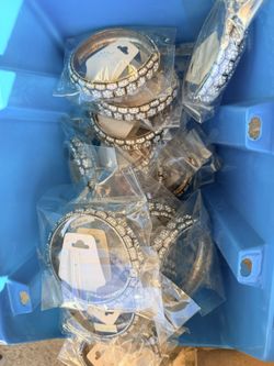 New Fashion bangles/bracelets($20 bundles only)