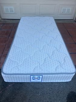 Twin mattress