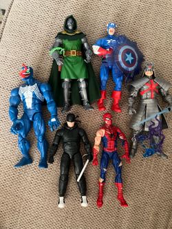 Marvel Legends Figures READ DESCRIPTION