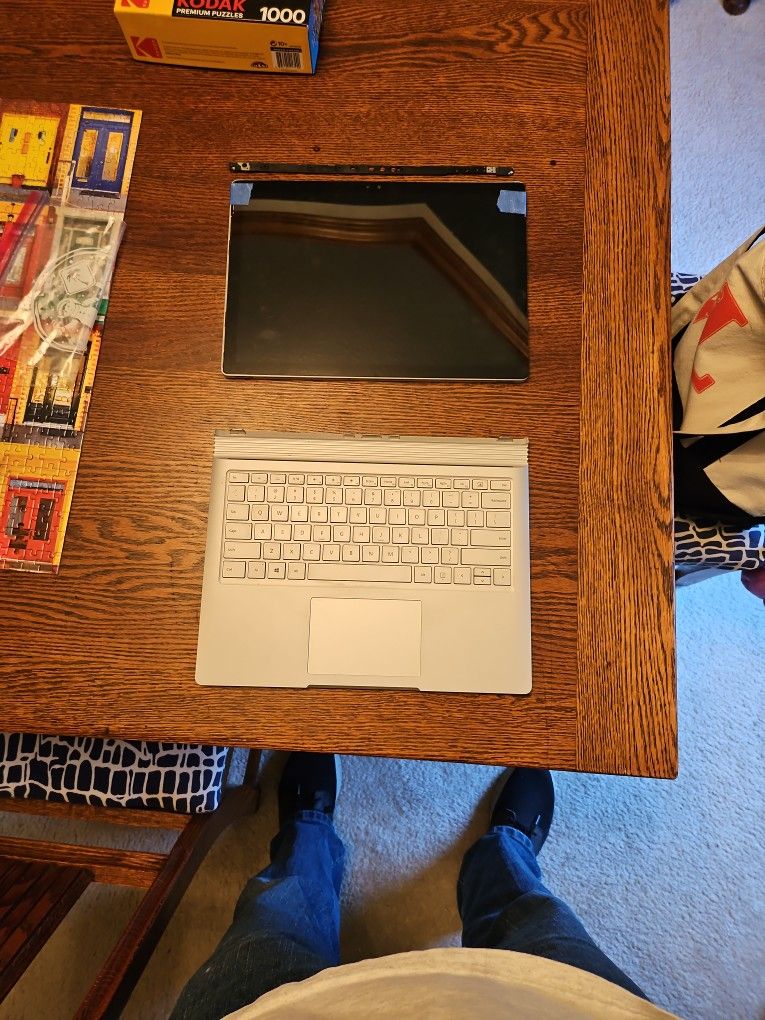 Microsoft Surface PRO 2 laptop FOR PARTS