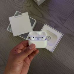 Brand New AirPod Pros My Girlfriend Didn’t Want Them