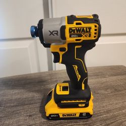 DEWALT 20V MAX XR Cordless Brushless 1/4 in. 3-Speed Impact Driver