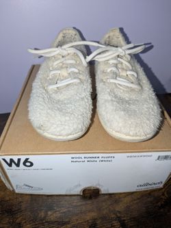 Allbirds Wool Runner Fluffs Natural White W6