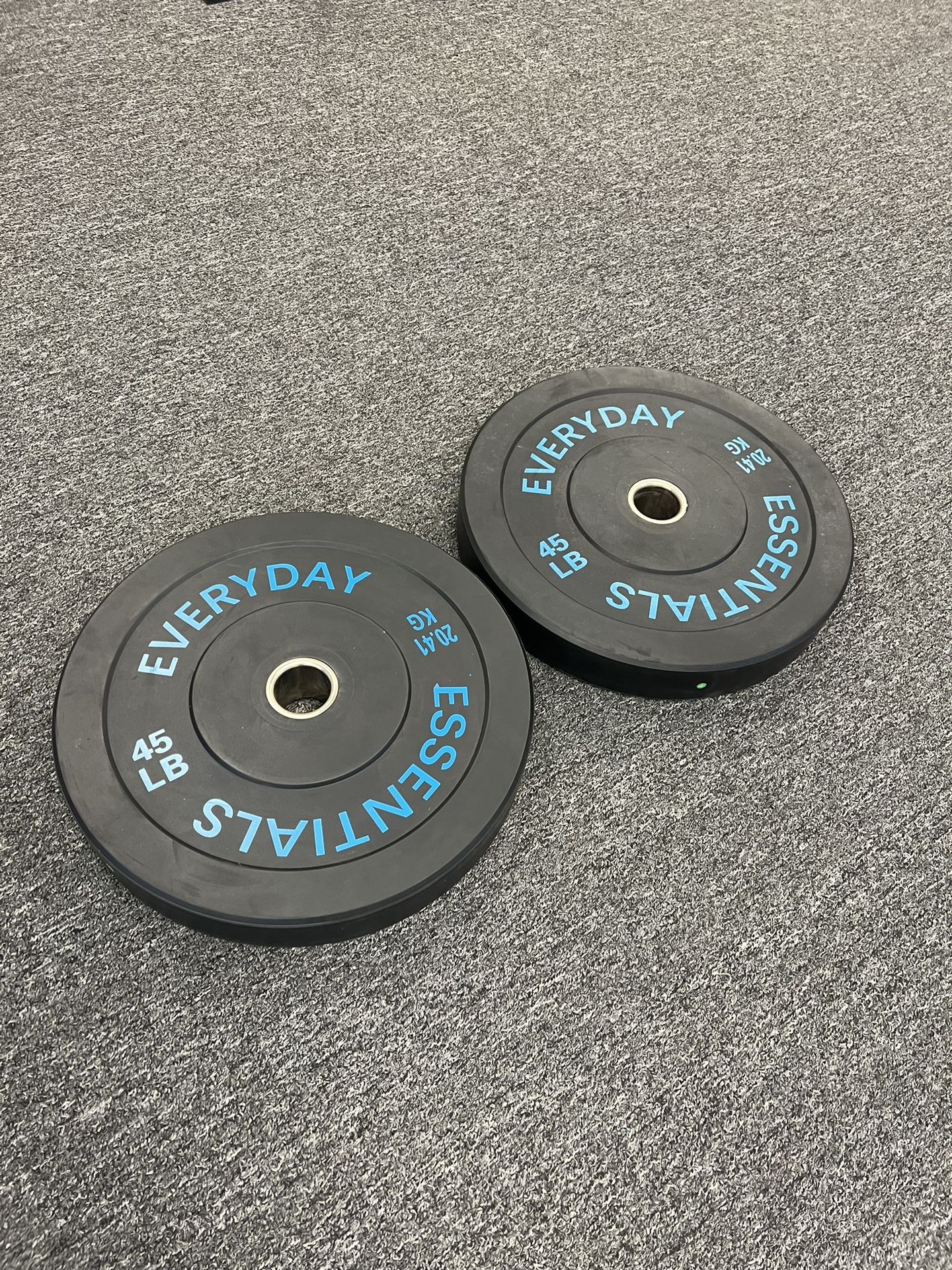 ‼️SALE PRICE‼️ (Brand New In Box) Pair Of 45lb Olympic Bumper Plates - Click On My Profile For More Gym Equipment