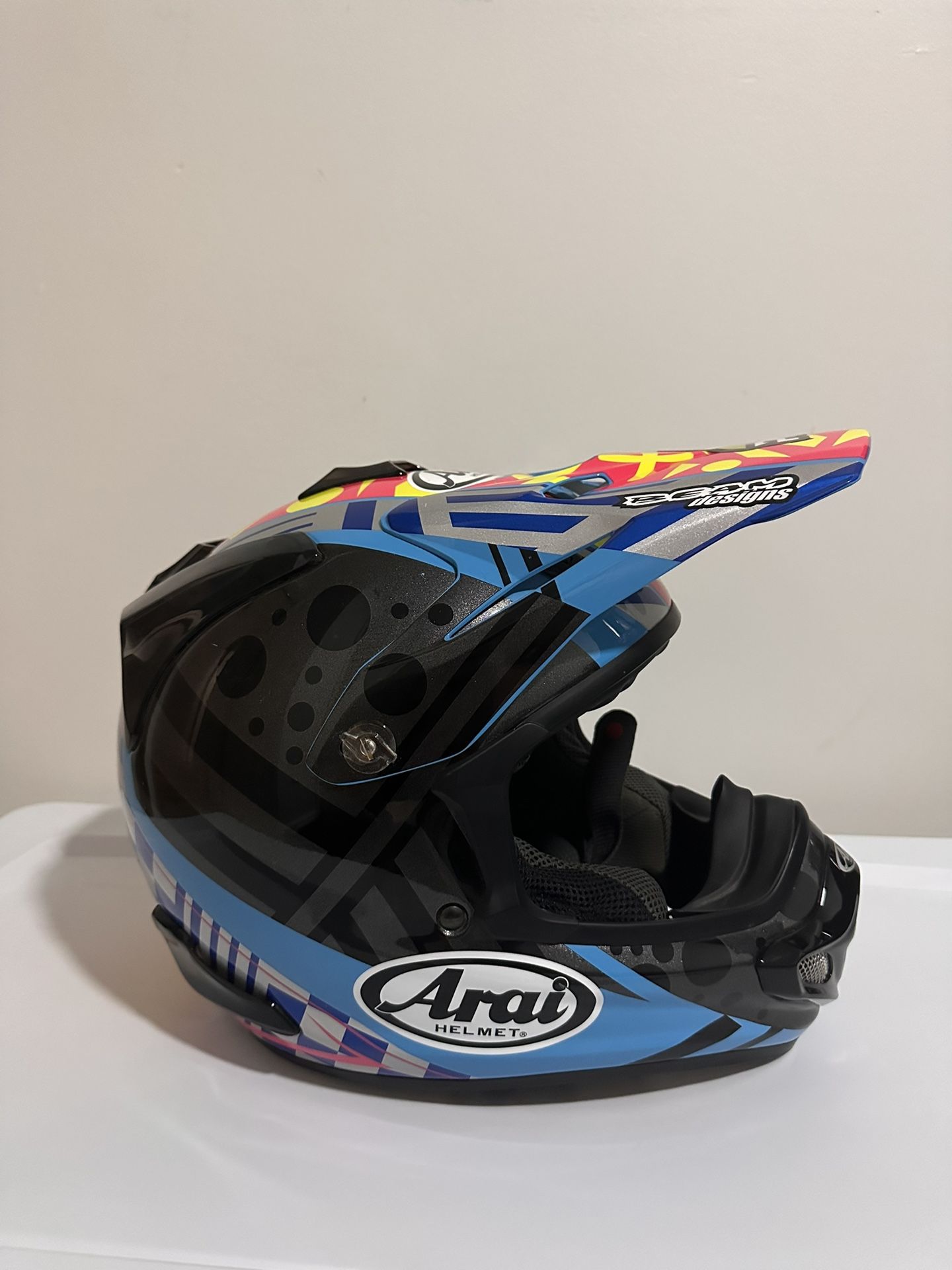 Arai VX-Pro4 “Bam Bam” Barcia Replica – Mens-Size Large
