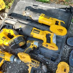 Dewalt  18 V tools.