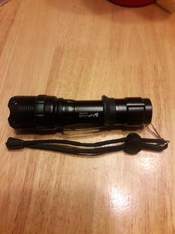 UltraFire Flashlight. (New).