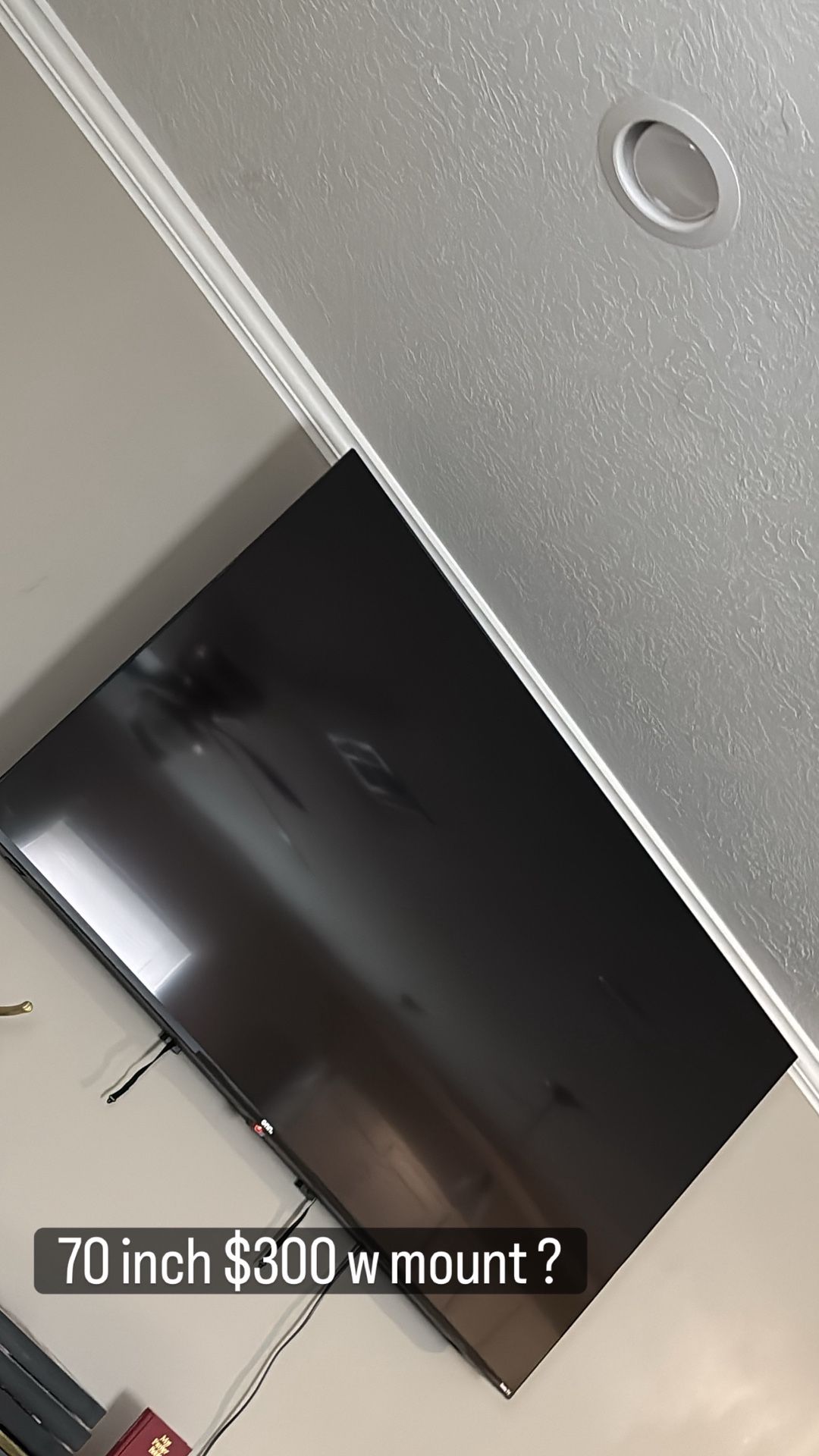 Roku 70” Tv