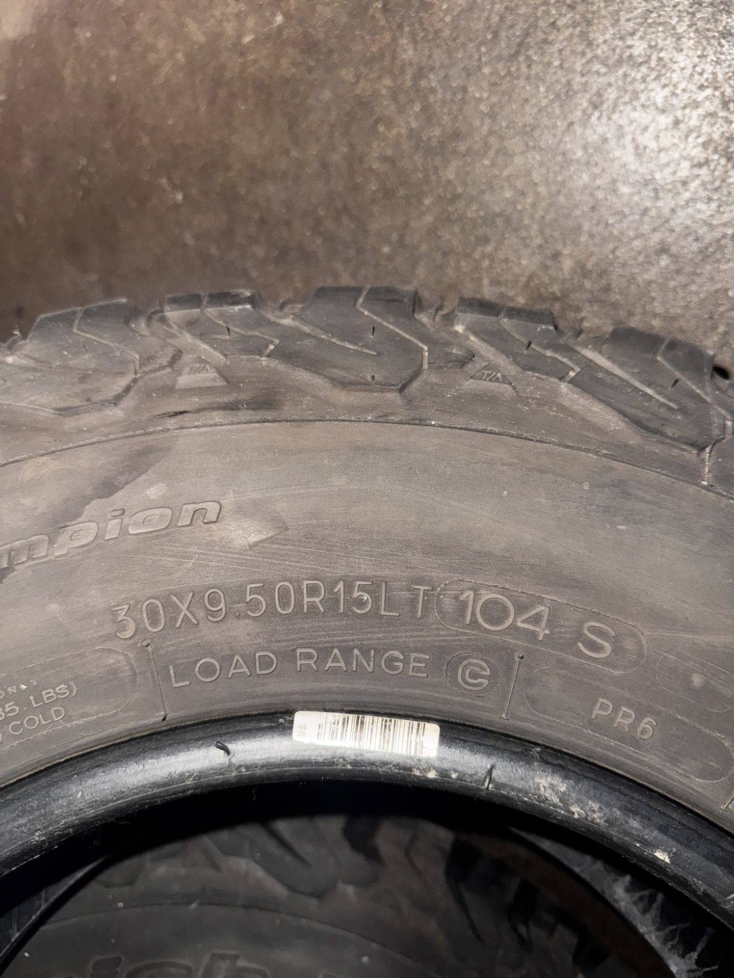 30x 9.5 R 15 Ko2 (3 Tires)