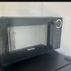 0.9 Cu-ft Microwave 