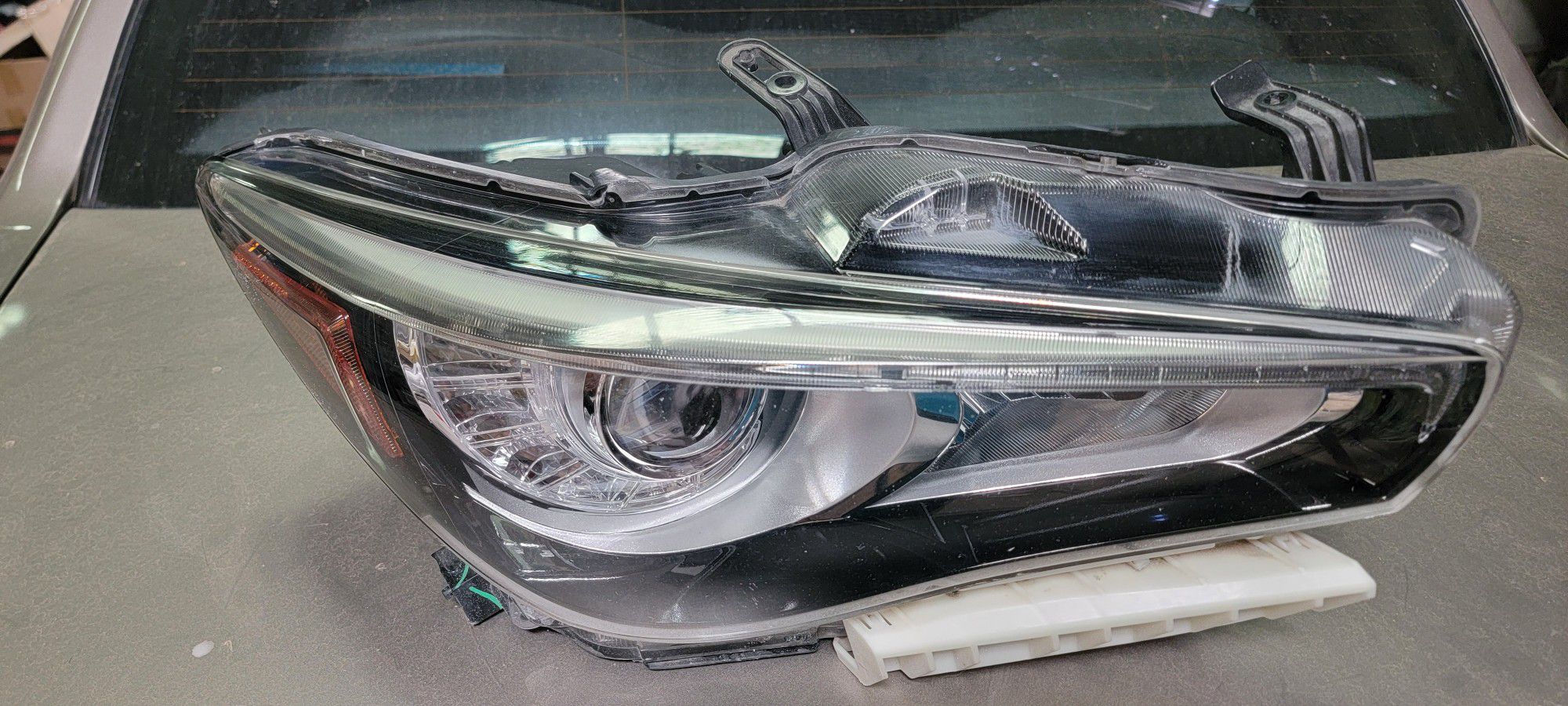 2018-2022 Infiniti Q50 Headlight LED Right RH Passenger Side NON-AFS OEM