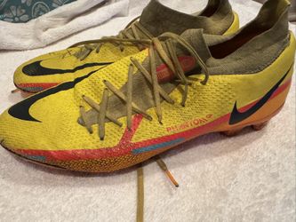 NIKE Phantom GT2 Pro DF FG ‘Laser Orange