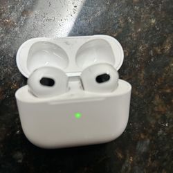 Apple AirPods 