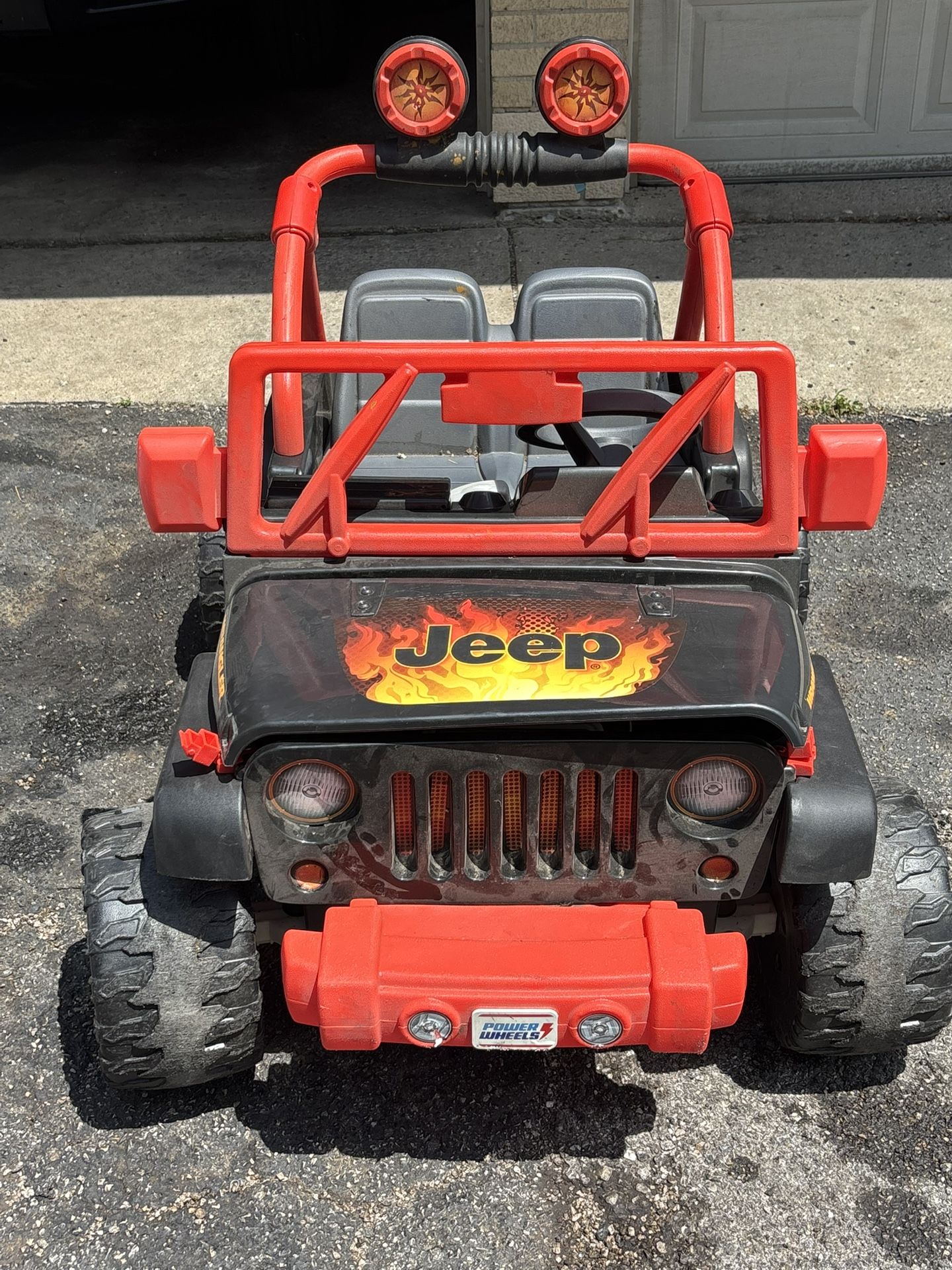 Jeep Power Wheel and a Mercedes Power Wheel