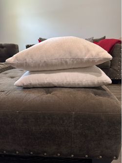 22”x22” Decorative Pillows, Ivory Color
