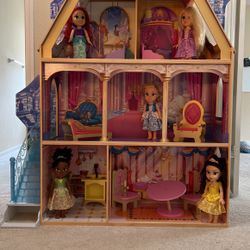 Giant Princess Doll House 
