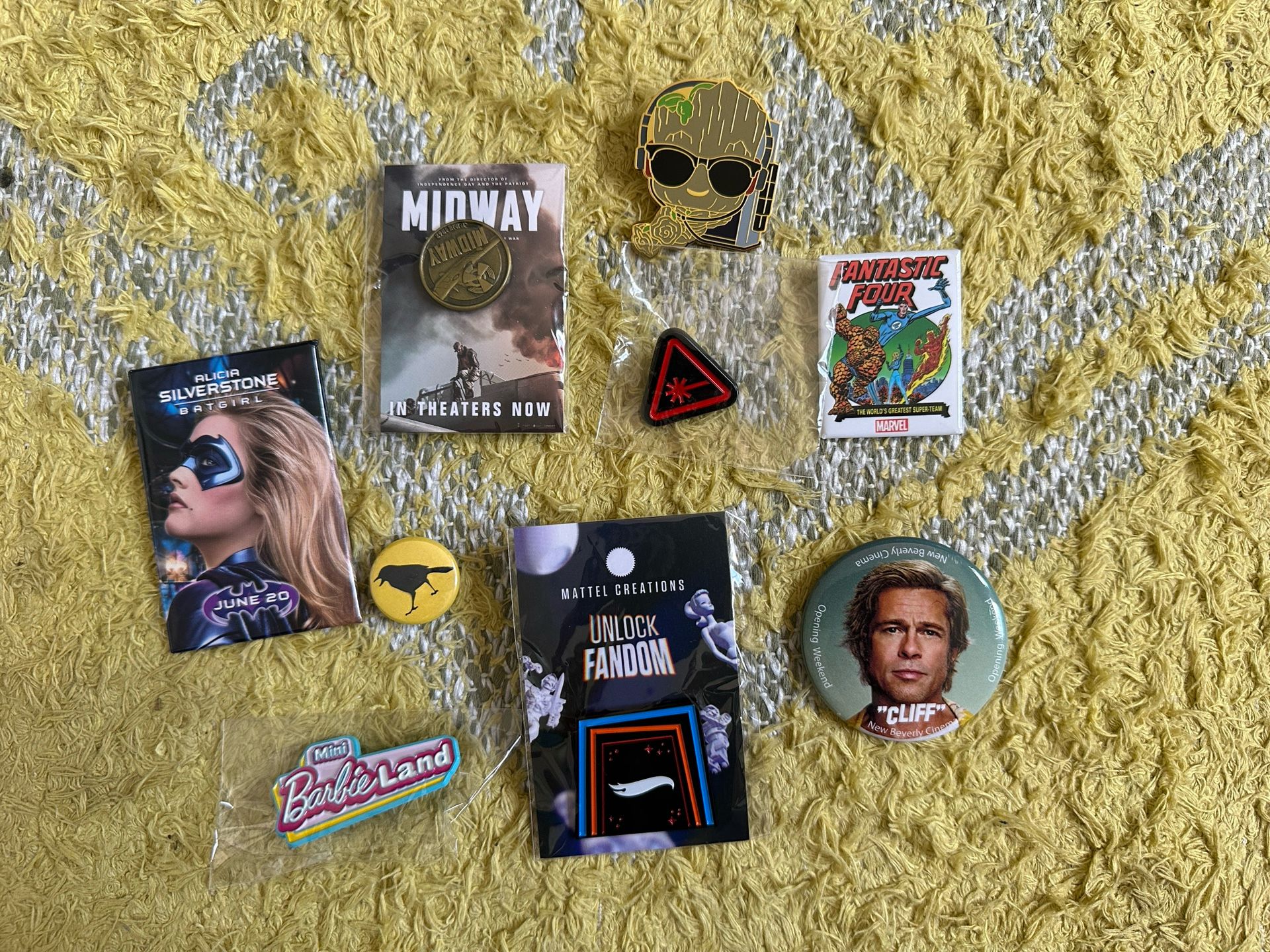 Pin Button Lot! Funko Marvel Groot, Barbie, Fantastic Four, Alicia Silverstone Batgirl, Once Upon a Time in Hollywood Brad Pitt, Hot Wheels, Nerdist