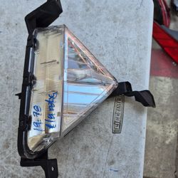 Hyundai Elantra Right Fog Light Oem