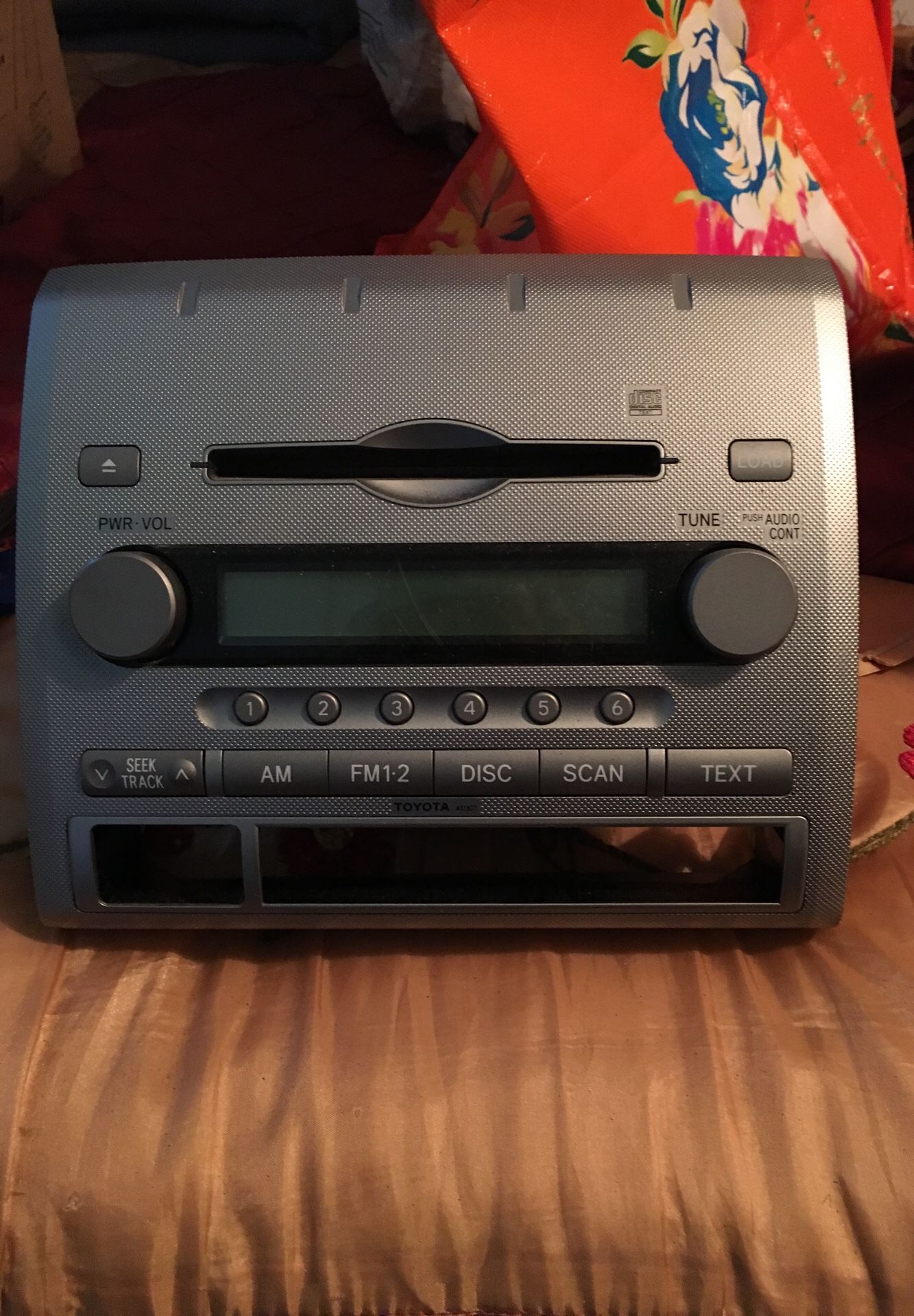 2007 Toyota Tacoma stock stereo